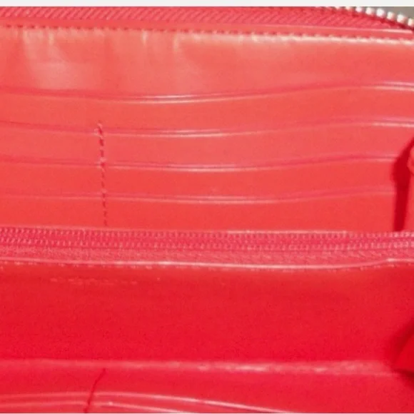 Coach Accordion Zip Signature Wallet Clutch EUC - Picture 6 of 7